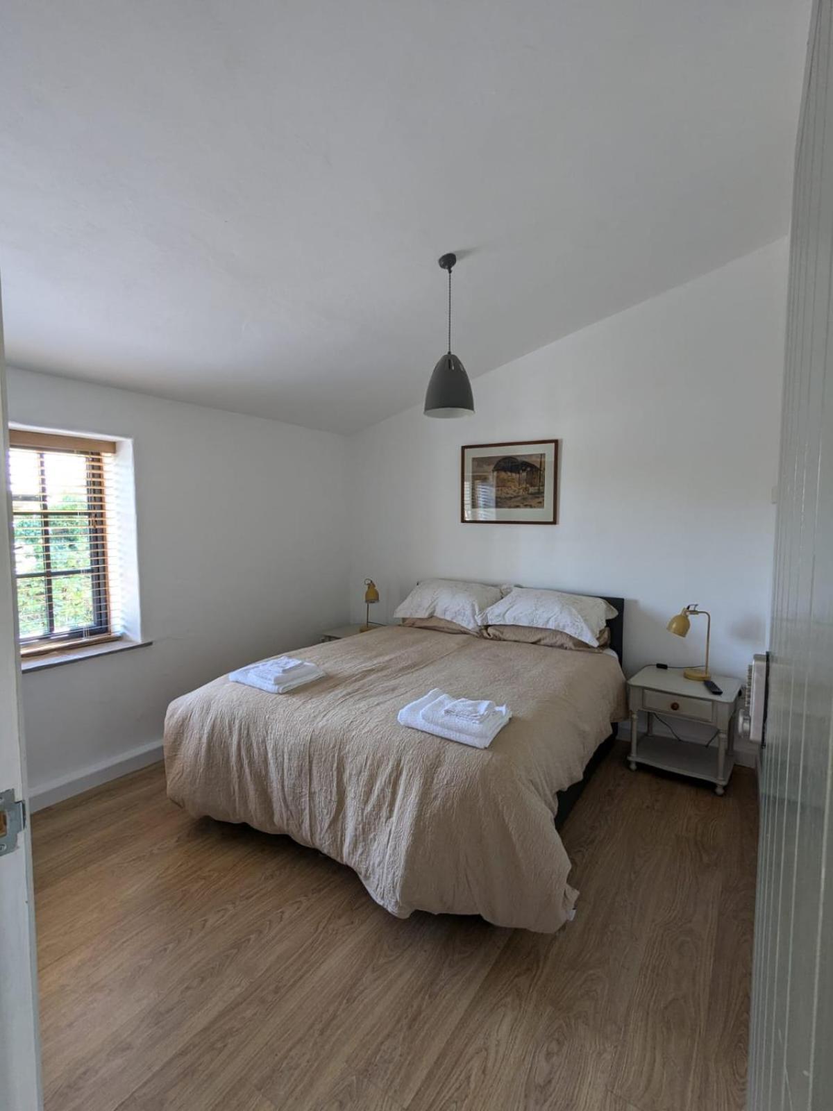 Redhill  Regilbury Court, Grooms House מראה חיצוני תמונה